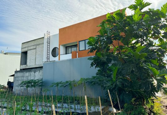 Rumah Villa Jl. Damai dekat UGM