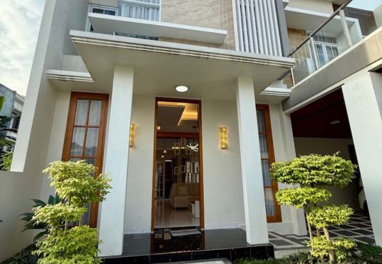 Rumah 2 Lantai Premium Perumahan Merapi Regency