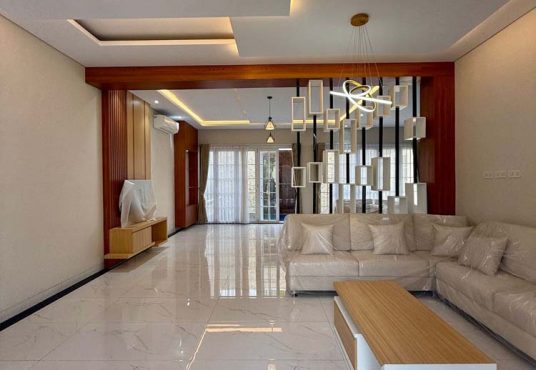 Rumah 2 Lantai Premium Perumahan Merapi Regency