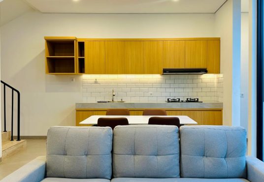 Rumah 2 lantai Kontemporer Full Furnished Jl. Palagan