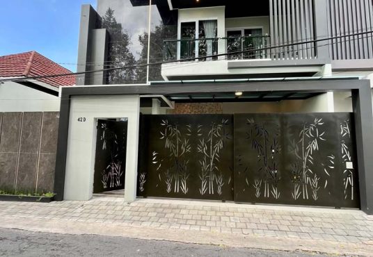 Rumah Lux 2 lantai Full Furnished di Purwomartani dekat Perum Pertamina