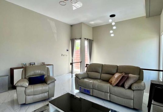 Rumah Lux 2 lantai Full Furnished di Purwomartani dekat Perum Pertamina