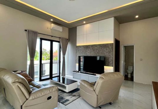 Rumah Lux 2 lantai Full Furnished di Purwomartani dekat Perum Pertamina