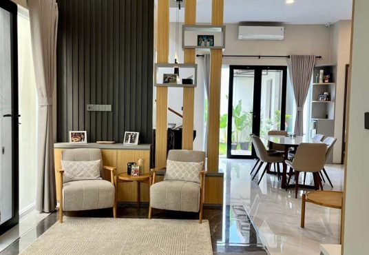 Rumah Lux 2 lantai Full Furnished di Purwomartani dekat Perum Pertamina