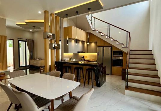 Rumah Lux 2 lantai Full Furnished di Purwomartani dekat Perum Pertamina