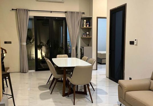 Rumah Lux 2 lantai Full Furnished di Purwomartani dekat Perum Pertamina