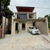 Rumah 2 lantai Modern Kontemporer dekat Jogjabay Waterpark