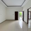 Rumah Baru Putih Limasan Modern Jakal km 13 dekat PPPG Kesenian