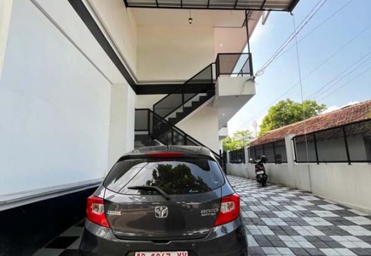 Kost Baru 2 Lantai Full Furnished di Jakal Km 14 Lokasi Strategis Dekat UII Terpadu