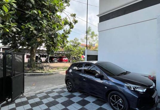 Kost Baru 2 Lantai Full Furnished di Jakal Km 14 Lokasi Strategis Dekat UII Terpadu