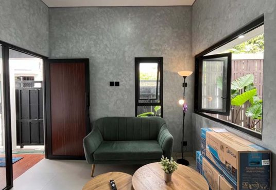 Rumah 2 Lantai Mezanin dekat Budi Mulia Tajem
