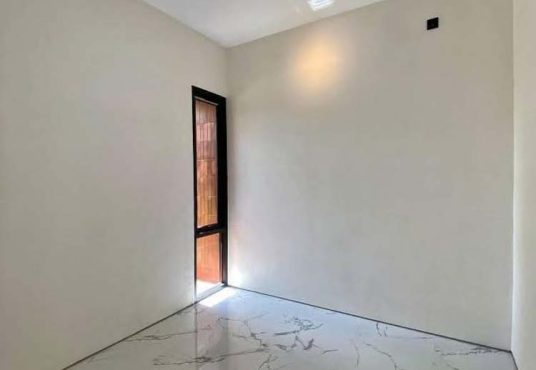 Rumah Cantik Modern Naturalis Estetik 2 Lantai di Sewon dekat Kampus ISI