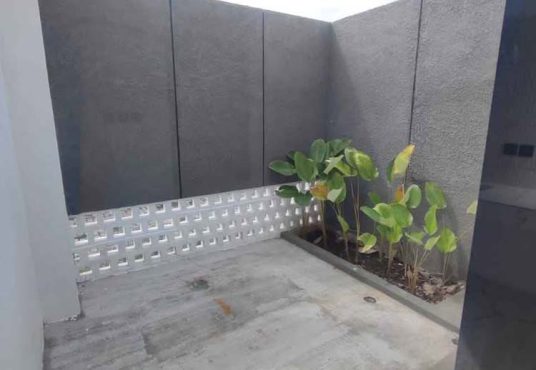 Rumah Cantik Modern Naturalis Estetik 2 Lantai di Sewon dekat Kampus ISI