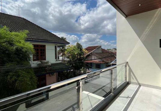 Rumah Baru 2 Lantai Modern Kontemporer di Sidoarum Jl. Godean