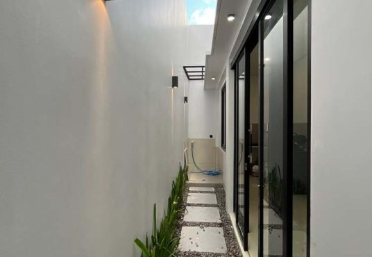 Rumah Baru 2 Lantai Modern Kontemporer di Sidoarum Jl. Godean