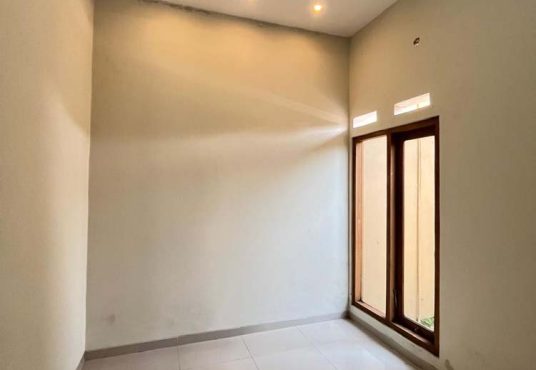Rumah Cantik Limasan di Candi Gebang dekat Kampus UPN/AMIKOM
