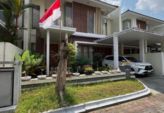 Rumah Mewah 2 Lantai di Bale Mulia Residence
