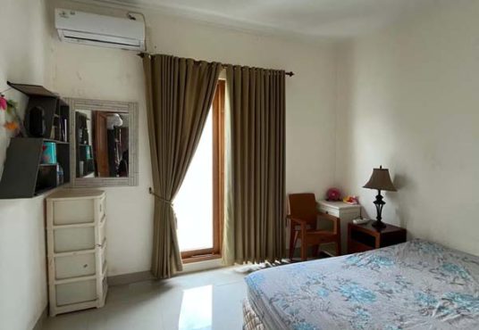 Rumah Mewah 2 Lantai di Bale Mulia Residence
