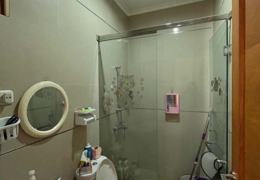 Rumah Mewah 2 Lantai di Bale Mulia Residence