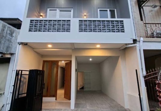 Rumah Cantik 2 Lantai Lokasi Strategis Dekat UPN UGM & Pusat Kota Jogja