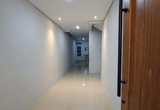 Rumah Cantik 2 Lantai Lokasi Strategis Dekat UPN UGM & Pusat Kota Jogja