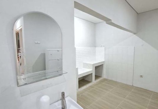 Rumah Cantik 2 Lantai Lokasi Strategis Dekat UPN UGM & Pusat Kota Jogja