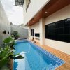 Rumah Mewah 2 Lantai Tanah Luas dengan Kolam Renang Pribadi di Maguwo