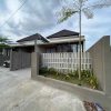 RUMAH CANTIK MODERN KEKINIAN Lokasi strategis di Jalan Kaliurang KM 13 dekat Kampus UII