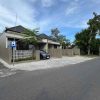 RUMAH CANTIK MODERN KEKINIAN Lokasi strategis di Jalan Kaliurang KM 13 dekat Kampus UII