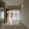 RUMAH CANTIK MODERN KEKINIAN Lokasi strategis di Jalan Kaliurang KM 13 dekat Kampus UII