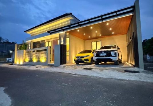 Rumah Baru Desain Industrial Modern Strategis Dekat Pasar Jangkang