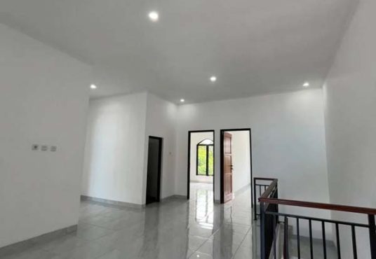 Rumah Baru Classic 2 Lantai Modern Widodomartani Ngemplak Sleman