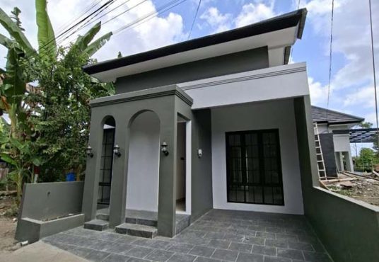 Rumah Estetik Limasan Modern Siap Huni Lokasi Strategis Dekat Wisata Kasongan