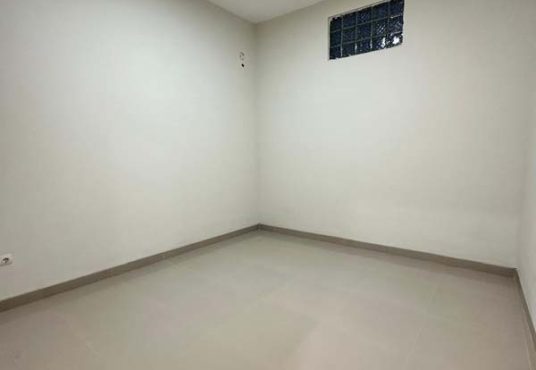 Rumah Mewah 2 Lantai Modern Istimewa di Condong Catur dekat Pakuwon Mall