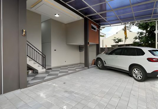 Kost 12 Kamar Full Furnished Mezanin 2 Lantai Strategis di Condong Catur Dekat UGM