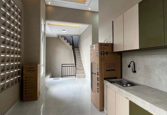 Kost 12 Kamar Full Furnished Mezanin 2 Lantai Strategis di Condong Catur Dekat UGM