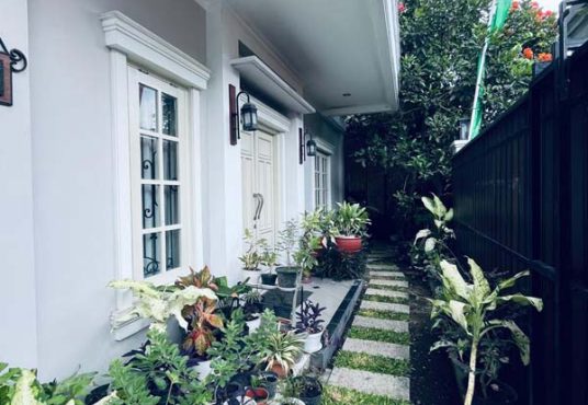 RUMAH MEWAH + KOST EKSKLUSIF 10 KAMAR CONDONGCATUR DEKAT UGM