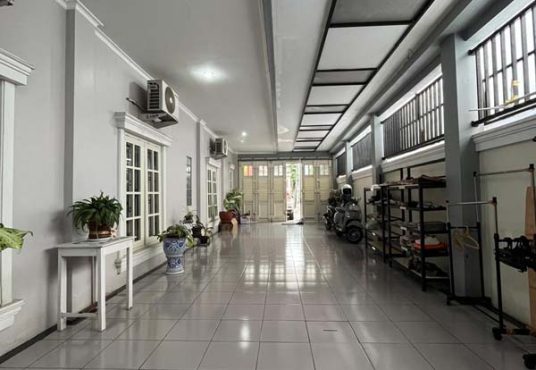 RUMAH MEWAH + KOST EKSKLUSIF 10 KAMAR CONDONGCATUR DEKAT UGM