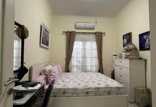 RUMAH MEWAH + KOST EKSKLUSIF 10 KAMAR CONDONGCATUR DEKAT UGM
