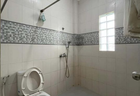 RUMAH MEWAH + KOST EKSKLUSIF 10 KAMAR CONDONGCATUR DEKAT UGM