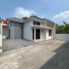 Rumah Cantik Modern 3 Unit di Mini Cluster Mrisi Dekat Kasongan