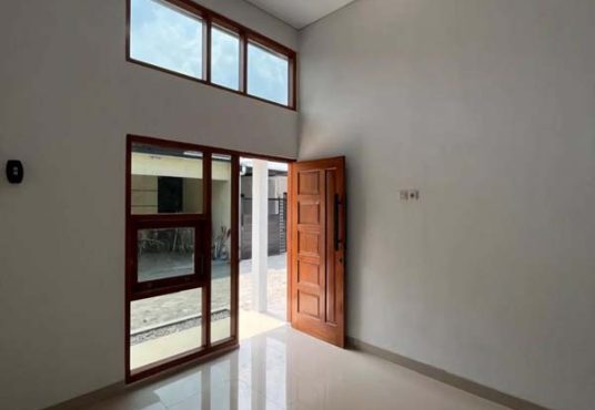 Rumah Cantik Modern 3 Unit di Mini Cluster Mrisi Dekat Kasongan