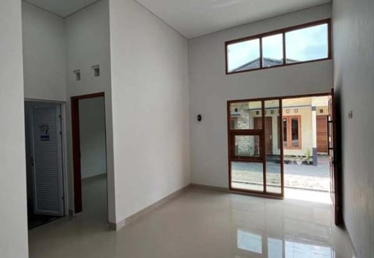 Rumah Cantik Modern 3 Unit di Mini Cluster Mrisi Dekat Kasongan