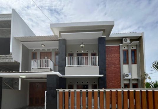Rumah 2 Lantai Tamanmartani