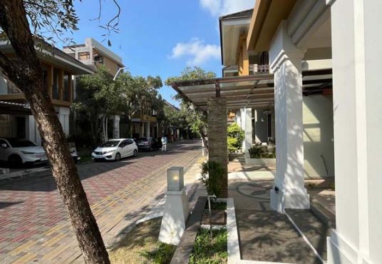 Rumah Mewah 2 Lantai Istimewa di Perumahan Vasana Residence
