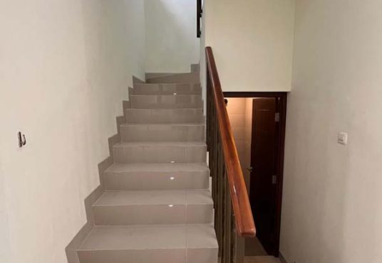 Rumah Mewah 2 Lantai Istimewa di Perumahan Vasana Residence