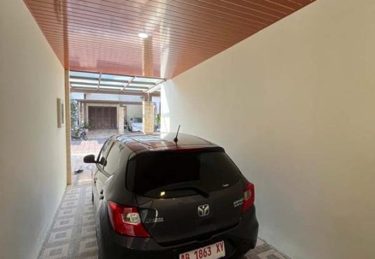 Rumah Mewah 2 Lantai Istimewa di Perumahan Vasana Residence