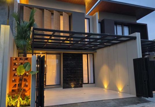 Rumah Mewah 2 Lantai Siap Huni Furnished dekat Jogjabay