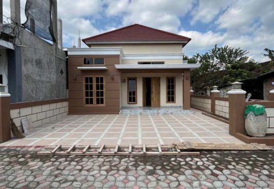 Rumah Baru Gress Limasan Modern Dekat Kampus UAD