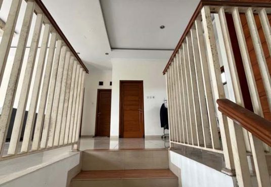 Rumah Mewah 2 Lantai Murah View sawah di Jetis Bantul dekat Pasar Barongan